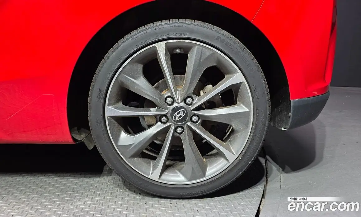 Hyundai Veloster 2019 1.4 автомат (гидро), фото 7