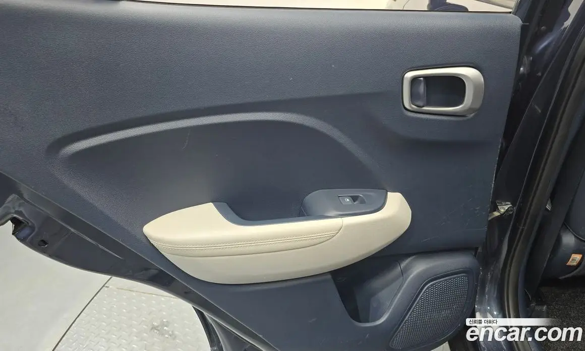 Hyundai Venue 2019 1.6 автомат (гидро), фото 14 Hyundai Venue 2019 1.6 автомат (гидро), фото 14