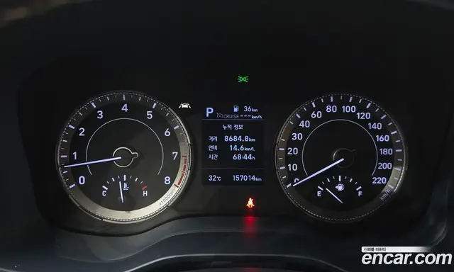 Hyundai Venue 2019 1.6 автомат (гидро), миниатюра 10 Hyundai Venue 2019 1.6 автомат (гидро), миниатюра 10