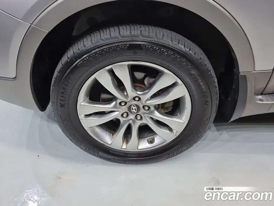 Hyundai Veracruz 2010 3.0 автомат (гидро), фото 19