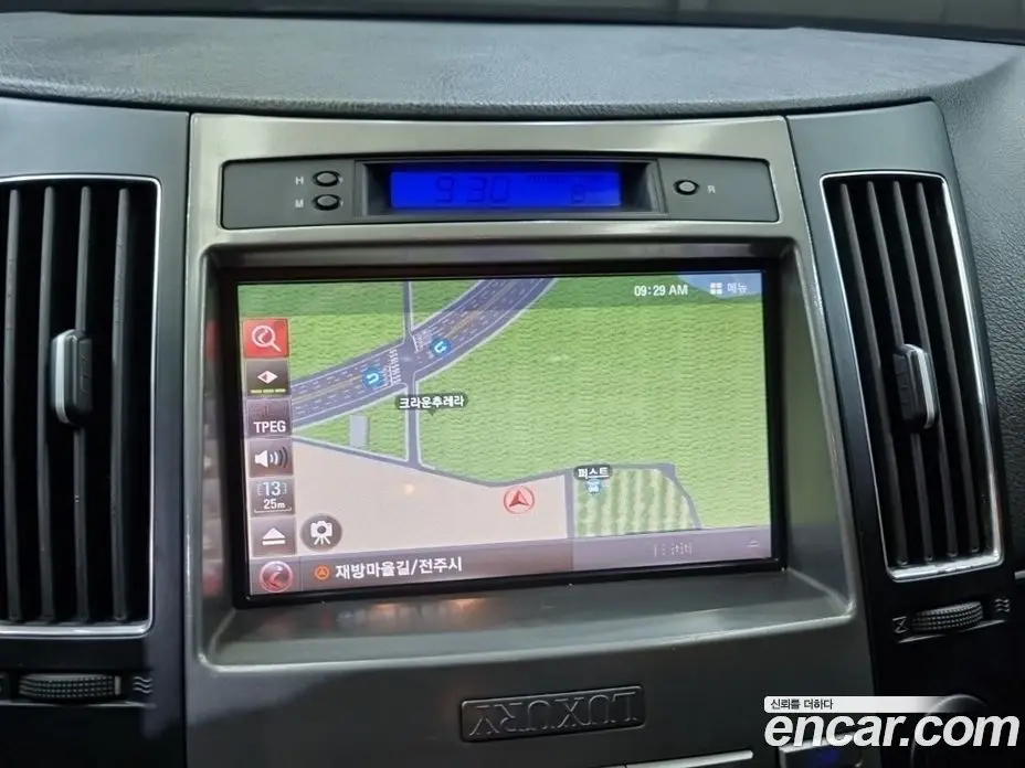 Hyundai Veracruz 2010 3.0 автомат (гидро), фото 9