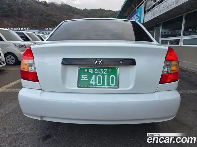Hyundai Verna 2001 1.3 механика, миниатюра 2 Hyundai Verna 2001 1.3 механика, миниатюра 2