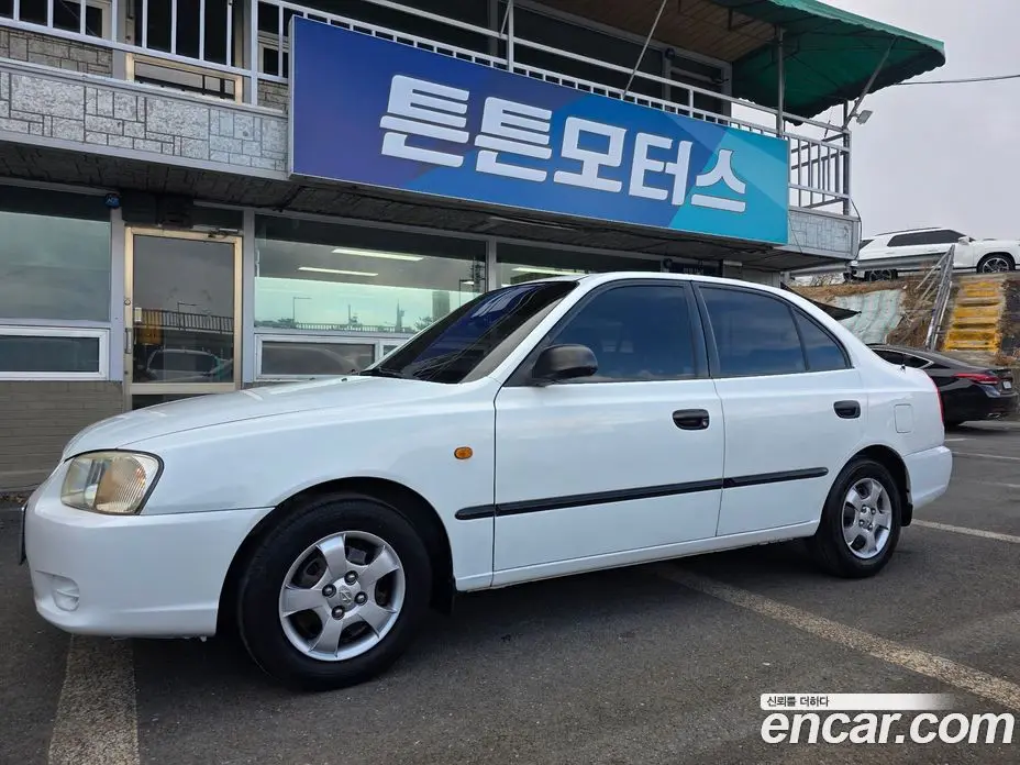 Hyundai Verna 2001 1.3 механика, фото 3 Hyundai Verna 2001 1.3 механика, фото 3