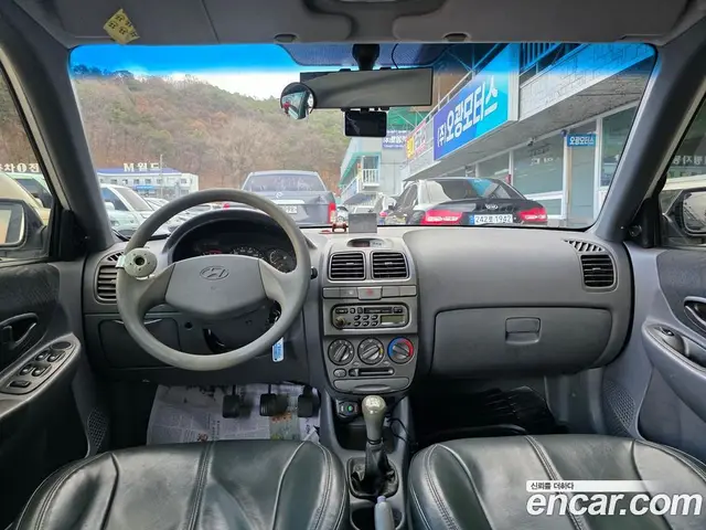 Hyundai Verna 2001 1.3 механика, миниатюра 7 Hyundai Verna 2001 1.3 механика, миниатюра 7