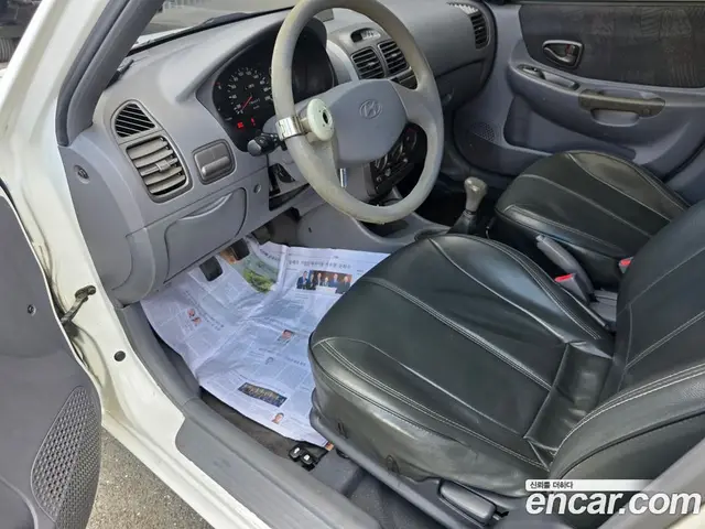 Hyundai Verna 2001 1.3 механика, миниатюра 8 Hyundai Verna 2001 1.3 механика, миниатюра 8