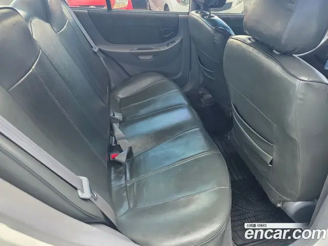 Hyundai Verna 2001 1.3 механика, миниатюра 9 Hyundai Verna 2001 1.3 механика, миниатюра 9