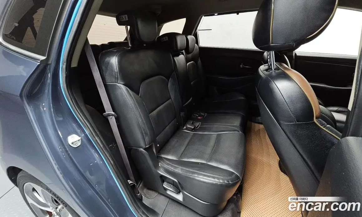 Kia Carens 2015 2.0 автомат (гидро), фото 19