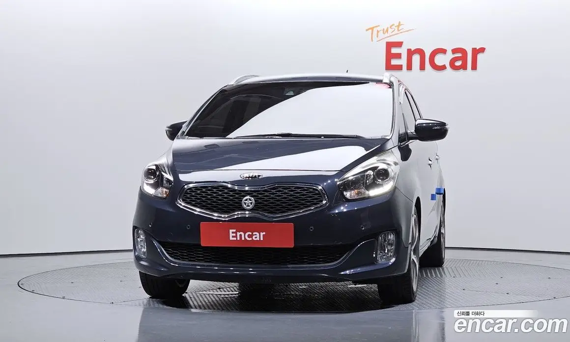 Kia Carens 2015 2.0 автомат (гидро), фото 3