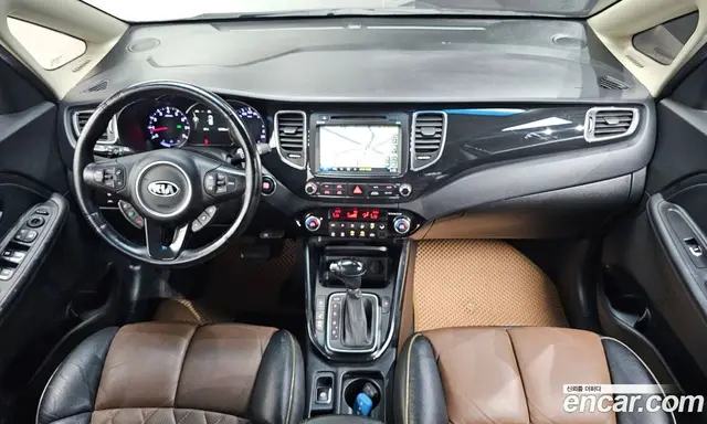 Kia Carens 2015 2.0 автомат (гидро), миниатюра 10