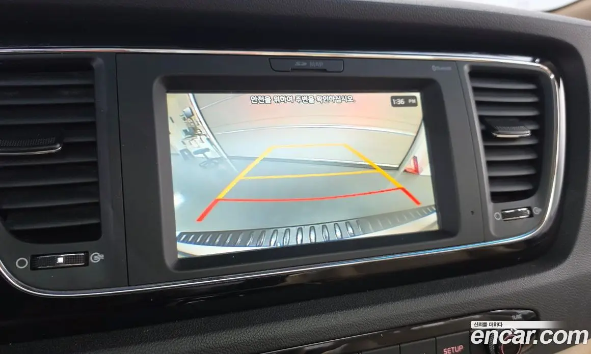Kia Carnival 2017 2.2 автомат (гидро), фото 15 Kia Carnival 2017 2.2 автомат (гидро), фото 15