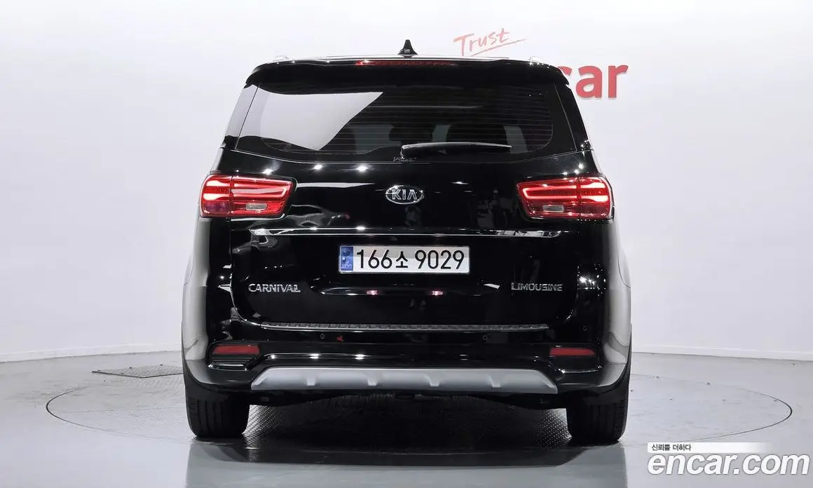 Kia Carnival 2018 2.2 автомат (гидро), фото 4