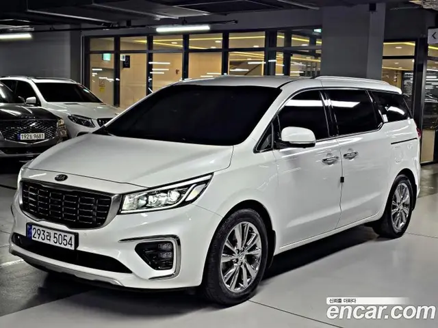 Kia Carnival, 2020, 77 511 км