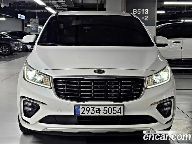 Kia Carnival 2020 2.2 автомат (гидро), миниатюра 2