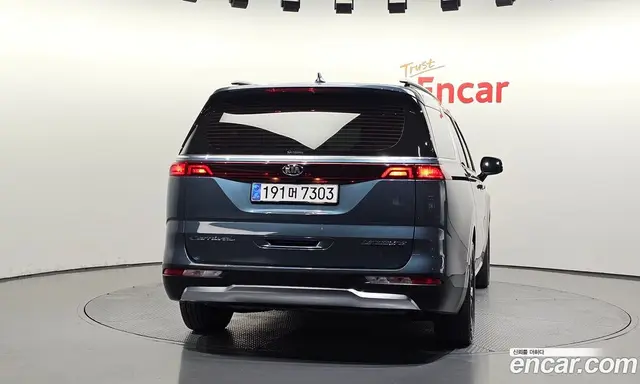 Kia Carnival 2020 2.2 автомат (гидро), миниатюра 4 Kia Carnival 2020 2.2 автомат (гидро), миниатюра 4