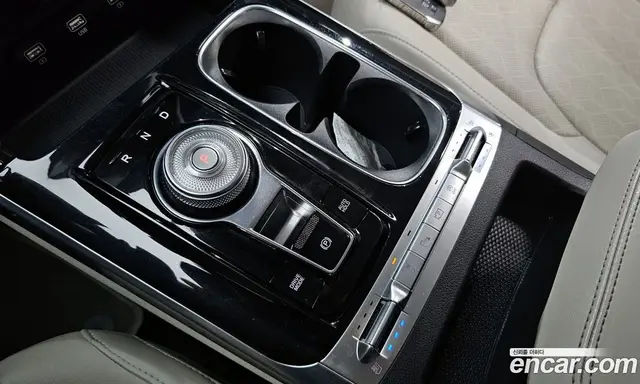 Kia Carnival 2020 2.2 автомат (гидро), миниатюра 12