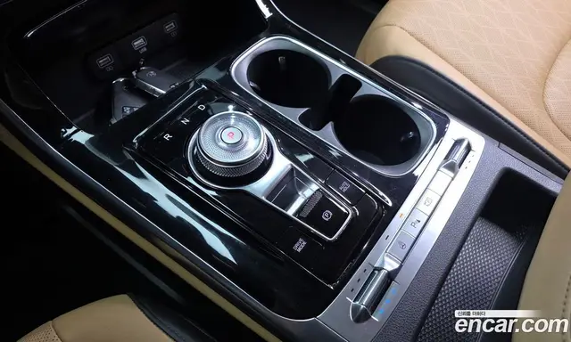 Kia Carnival 2021 2.2 автомат (гидро), миниатюра 12