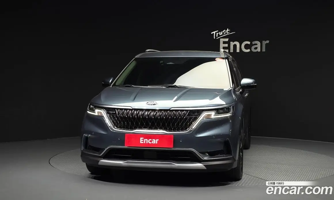 Kia Carnival 2021 2.2 автомат (гидро), фото 3 Kia Carnival 2021 2.2 автомат (гидро), фото 3