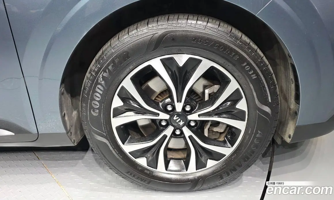 Kia Carnival 2021 2.2 автомат (гидро), фото 7 Kia Carnival 2021 2.2 автомат (гидро), фото 7