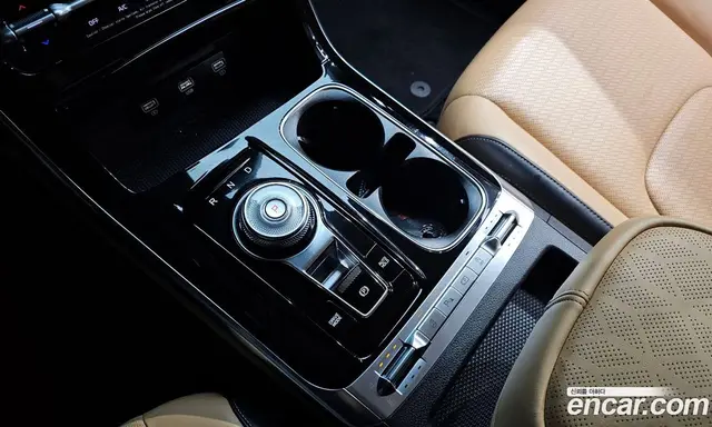 Kia Carnival 2021 2.2 автомат (гидро), миниатюра 9