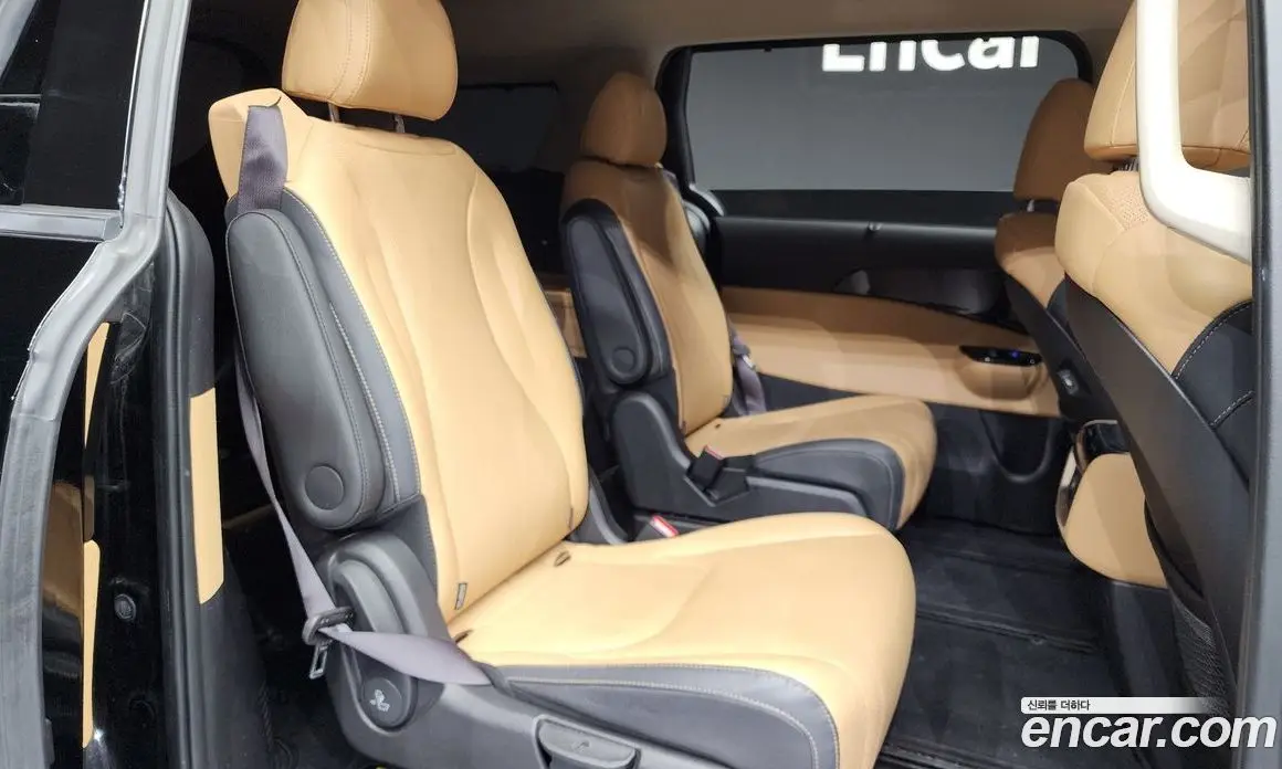 Kia Carnival 2022 3.5 автомат (гидро), фото 12