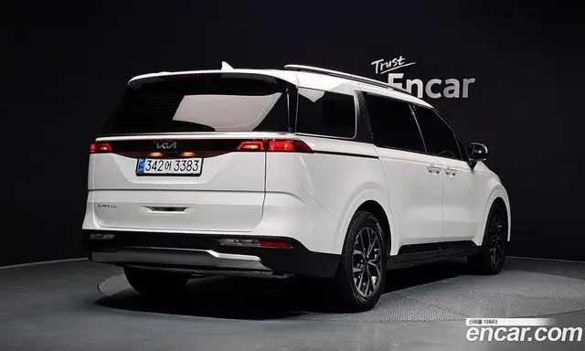 Kia Carnival 2022 2.2 автомат (гидро), миниатюра 2