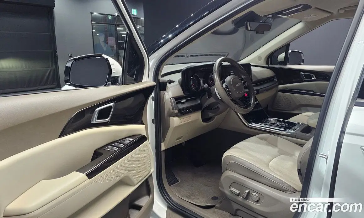 Kia Carnival 2022 2.2 автомат (гидро), фото 13