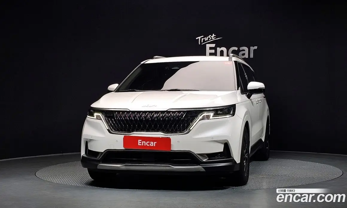 Kia Carnival 2022 2.2 автомат (гидро), фото 3