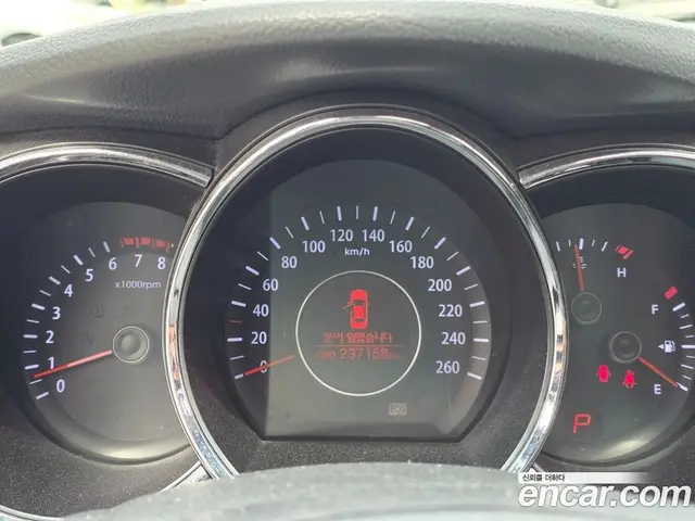 Kia K5 (Optima) 2011 2.0 автомат (гидро), миниатюра 11