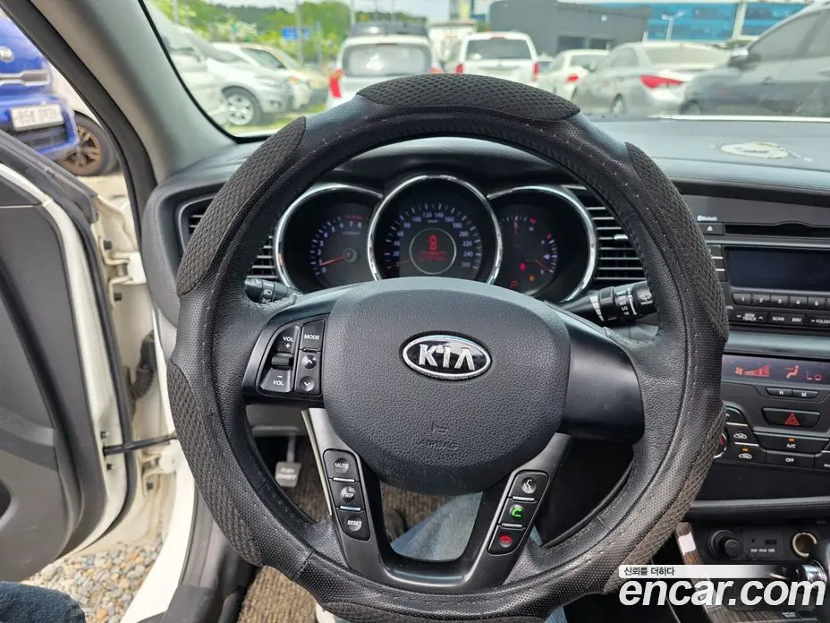 Kia K5 (Optima) 2011 2.0 автомат (гидро), фото 12