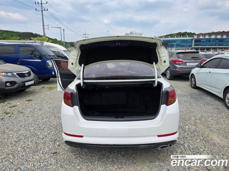 Kia K5 (Optima) 2011 2.0 автомат (гидро), фото 17