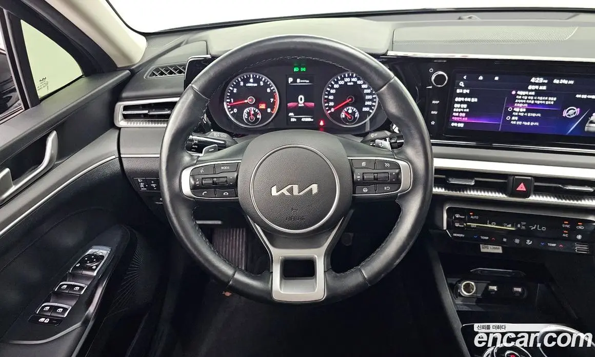 Kia K5 (Optima) 2023 2.0 автомат (гидро), фото 18