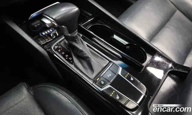 Kia K7 2017 3.0 автомат (гидро), миниатюра 9