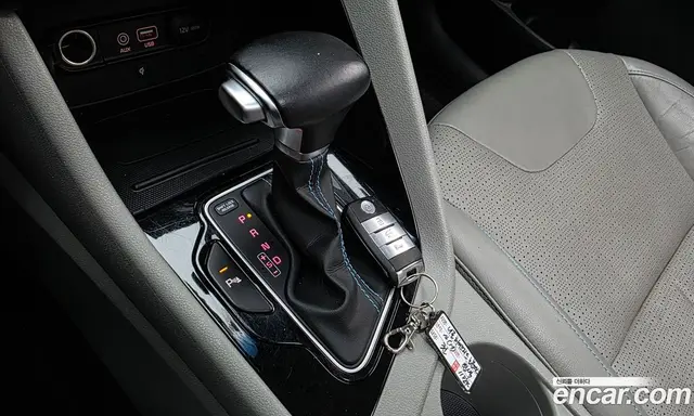 Kia Niro 2016 1.6 автомат (гидро), миниатюра 11