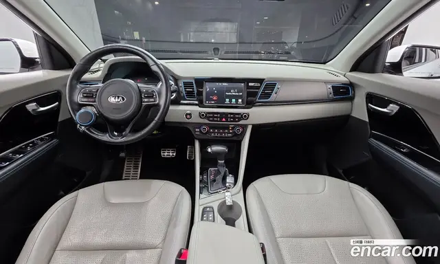 Kia Niro 2016 1.6 автомат (гидро), миниатюра 9