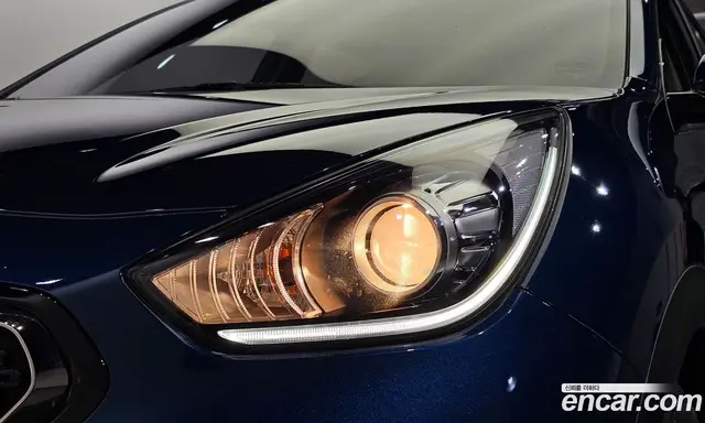 Kia Niro 2018 1.6 автомат (гидро), миниатюра 8