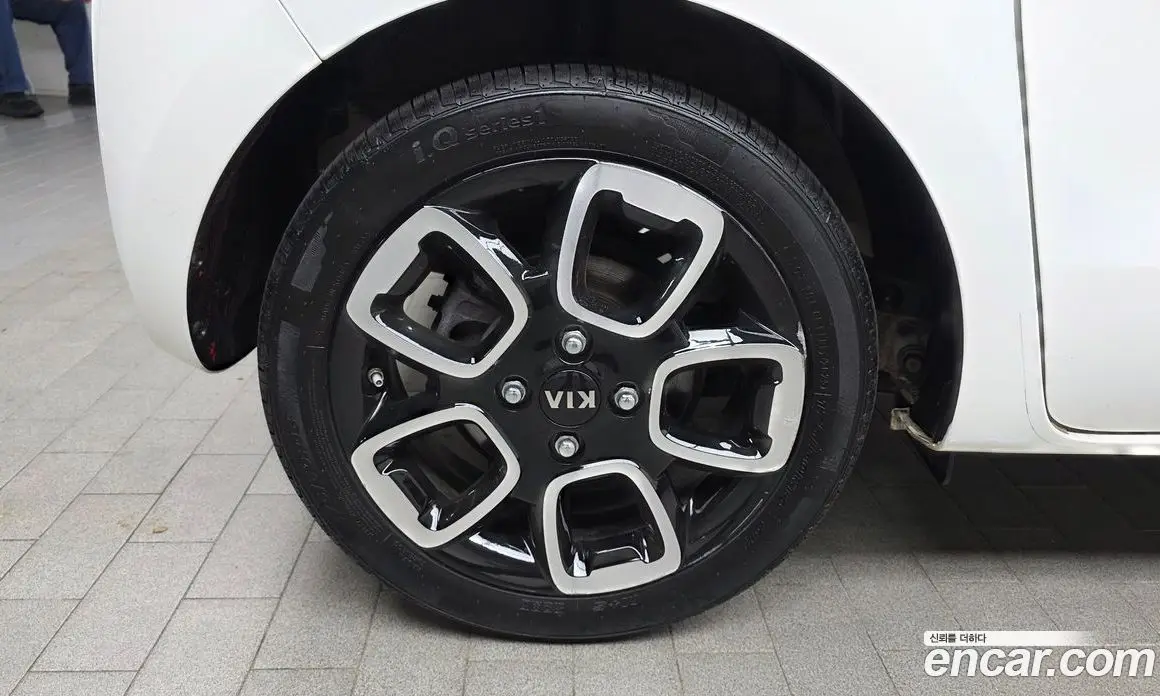 Kia Ray 2021 1.0 автомат (гидро), фото 5