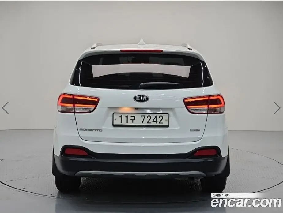 Kia Sorento 2015 2.0 автомат (гидро), фото 2 Kia Sorento 2015 2.0 автомат (гидро), фото 2