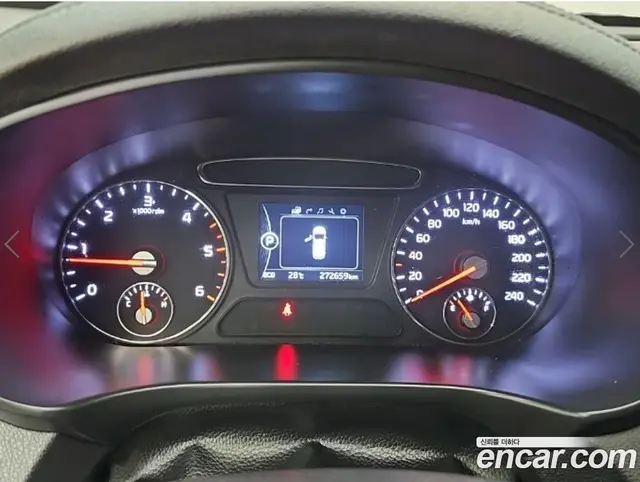 Kia Sorento 2015 2.0 автомат (гидро), миниатюра 5 Kia Sorento 2015 2.0 автомат (гидро), миниатюра 5