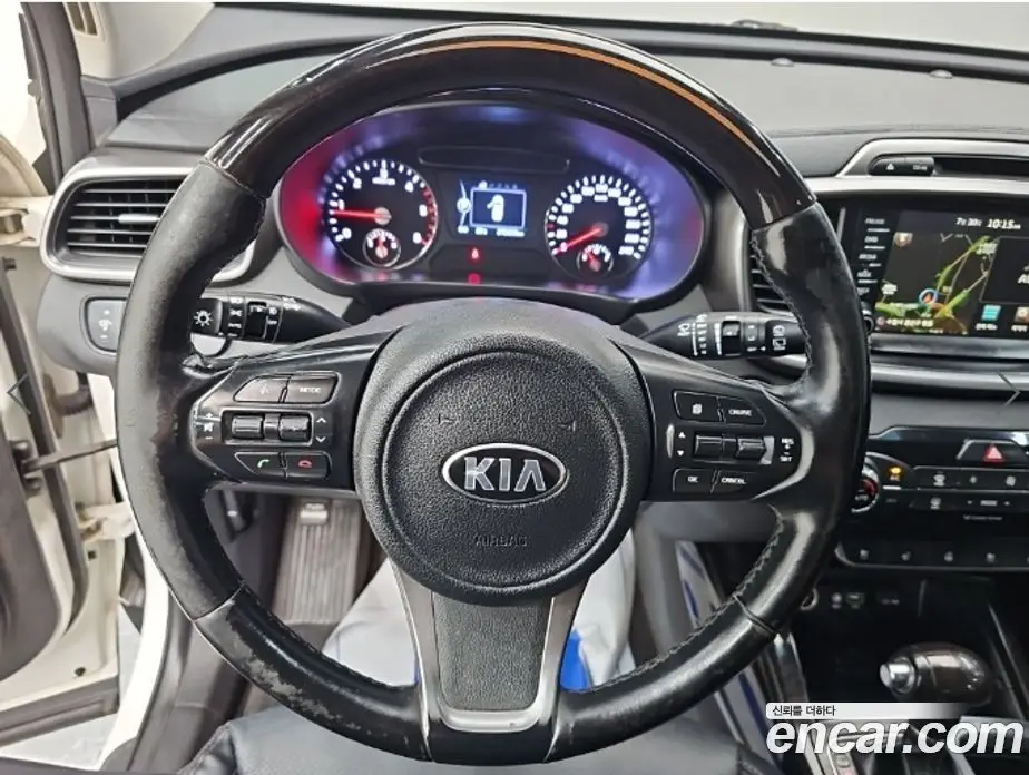 Kia Sorento 2015 2.0 автомат (гидро), фото 8 Kia Sorento 2015 2.0 автомат (гидро), фото 8
