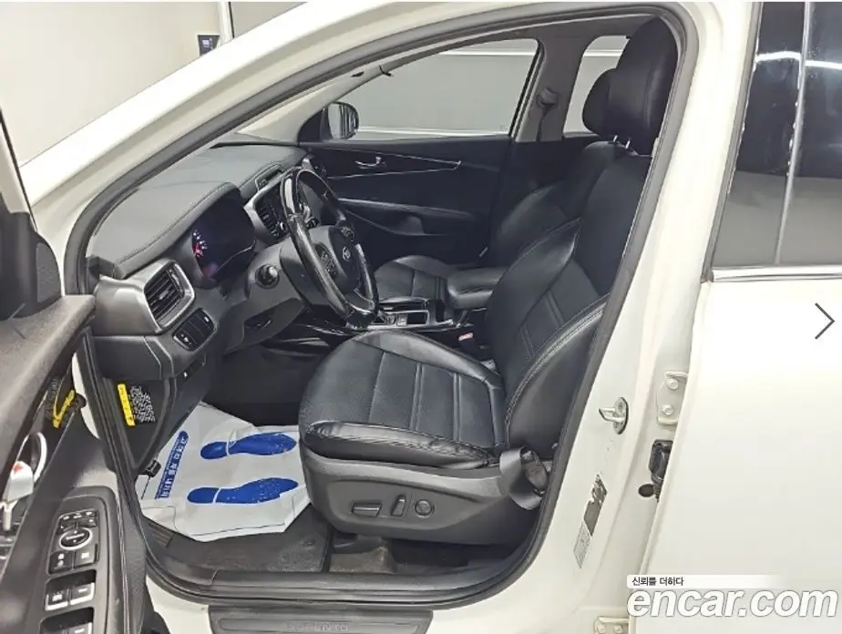 Kia Sorento 2015 2.0 автомат (гидро), фото 10 Kia Sorento 2015 2.0 автомат (гидро), фото 10