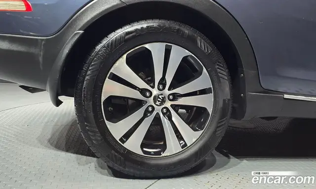 Kia Sportage 2011 2.0 автомат (гидро), миниатюра 5