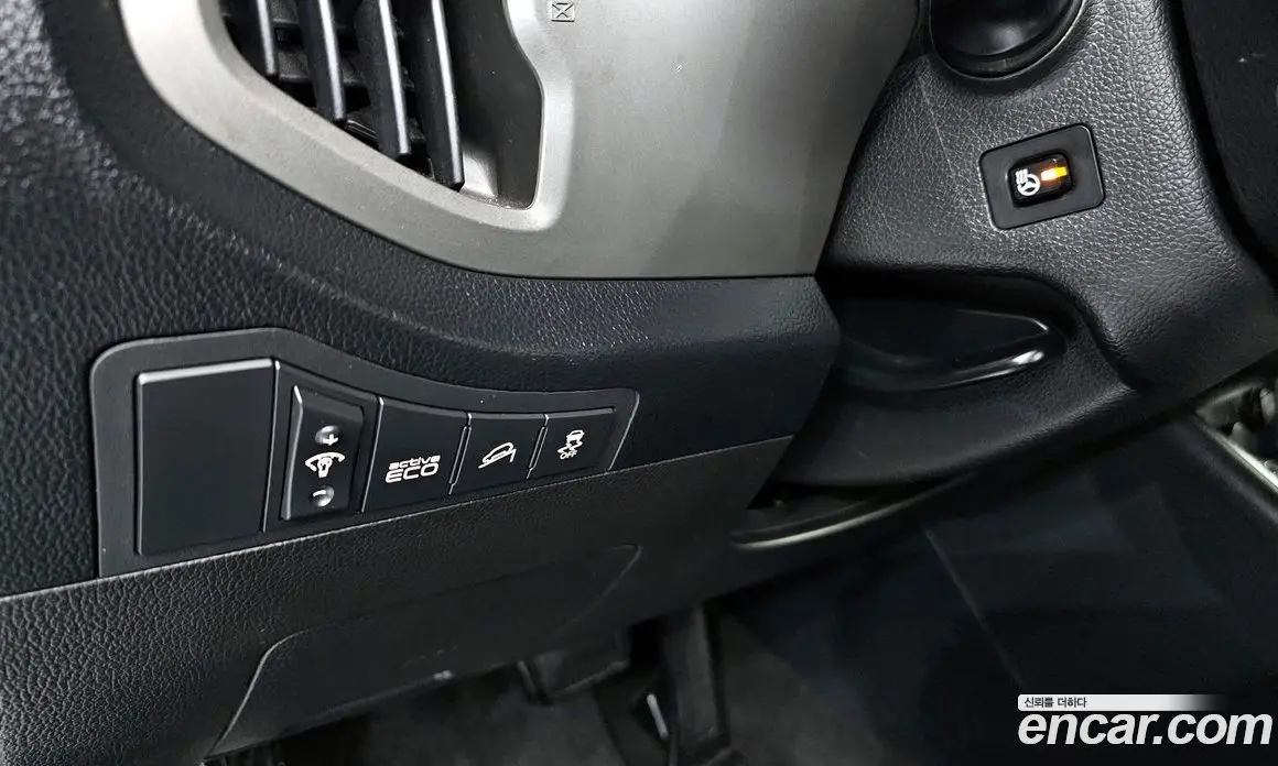 Kia Sportage 2014 2.0 автомат (гидро), фото 12 Kia Sportage 2014 2.0 автомат (гидро), фото 12