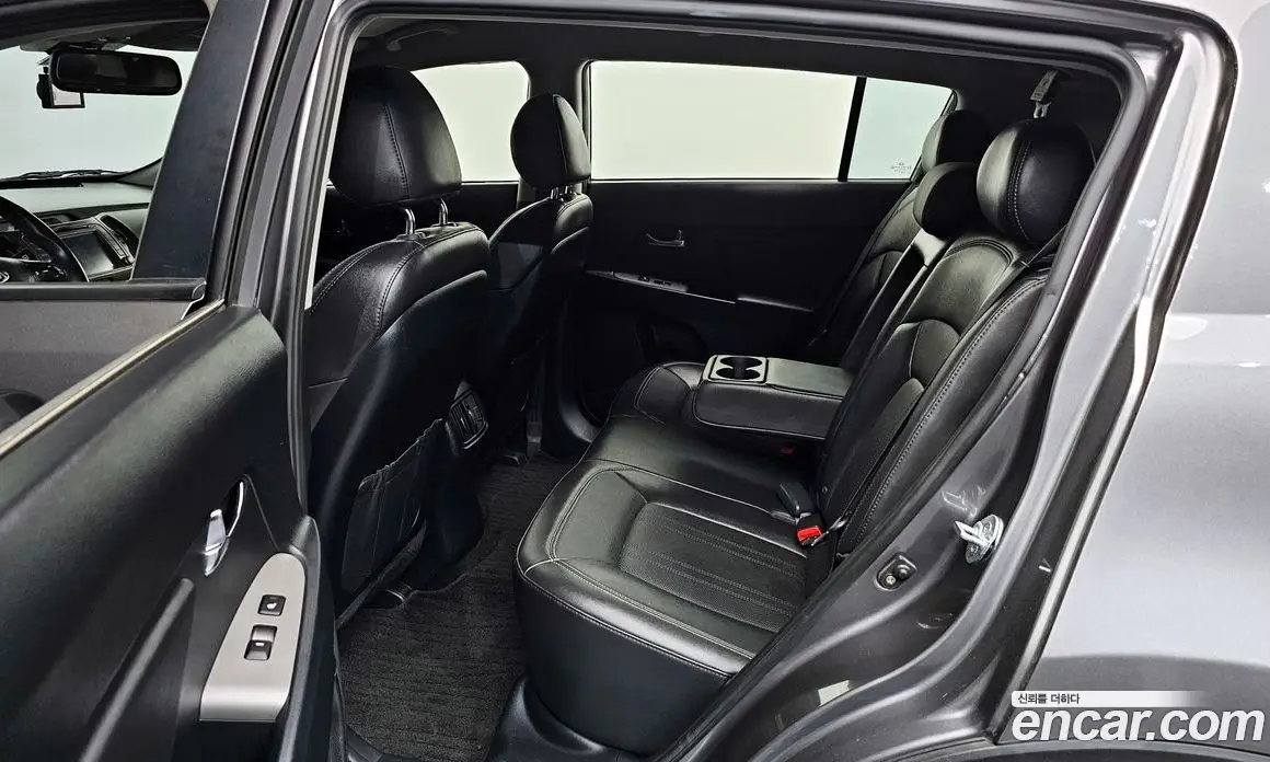 Kia Sportage 2014 2.0 автомат (гидро), фото 20 Kia Sportage 2014 2.0 автомат (гидро), фото 20