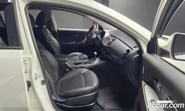 Kia Sportage 2014 2.0 автомат (гидро), миниатюра 11