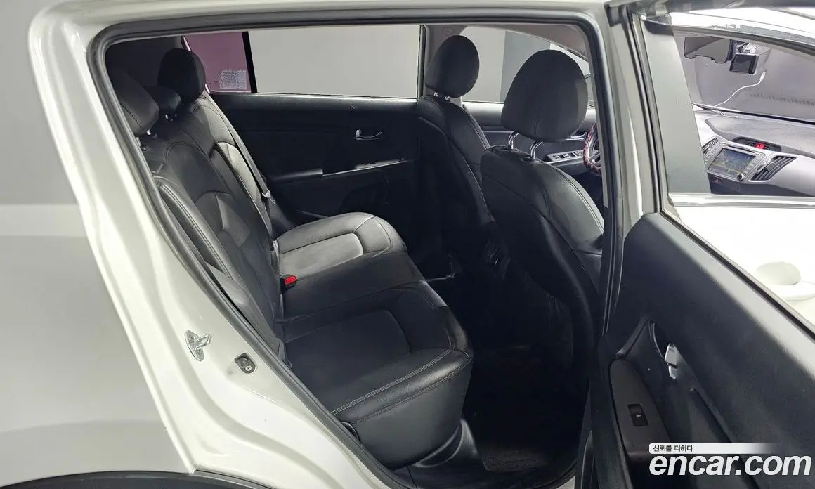 Kia Sportage 2014 2.0 автомат (гидро), фото 12