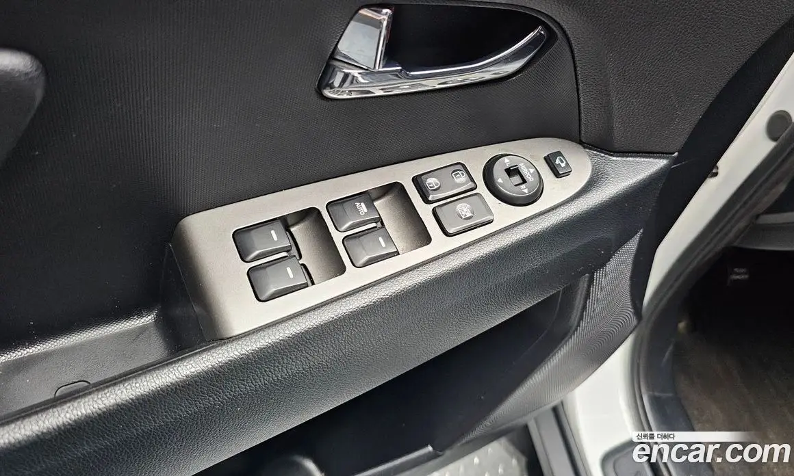 Kia Sportage 2014 2.0 автомат (гидро), фото 17