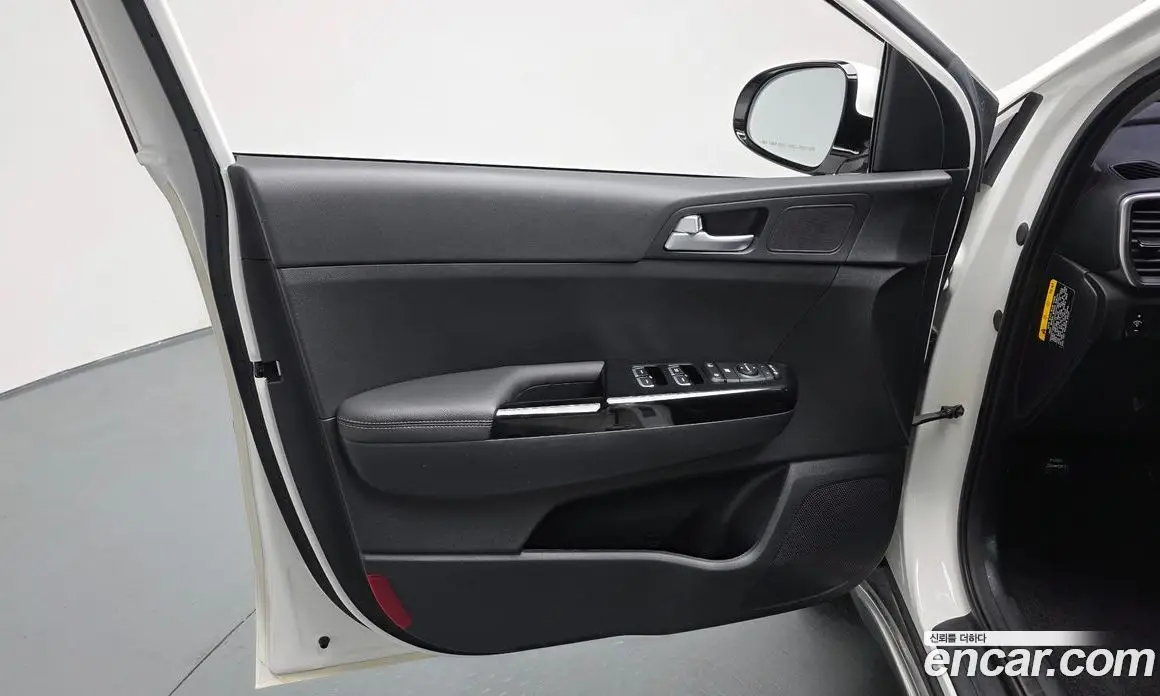 Kia Sportage 2018 2.0 автомат (гидро), фото 14