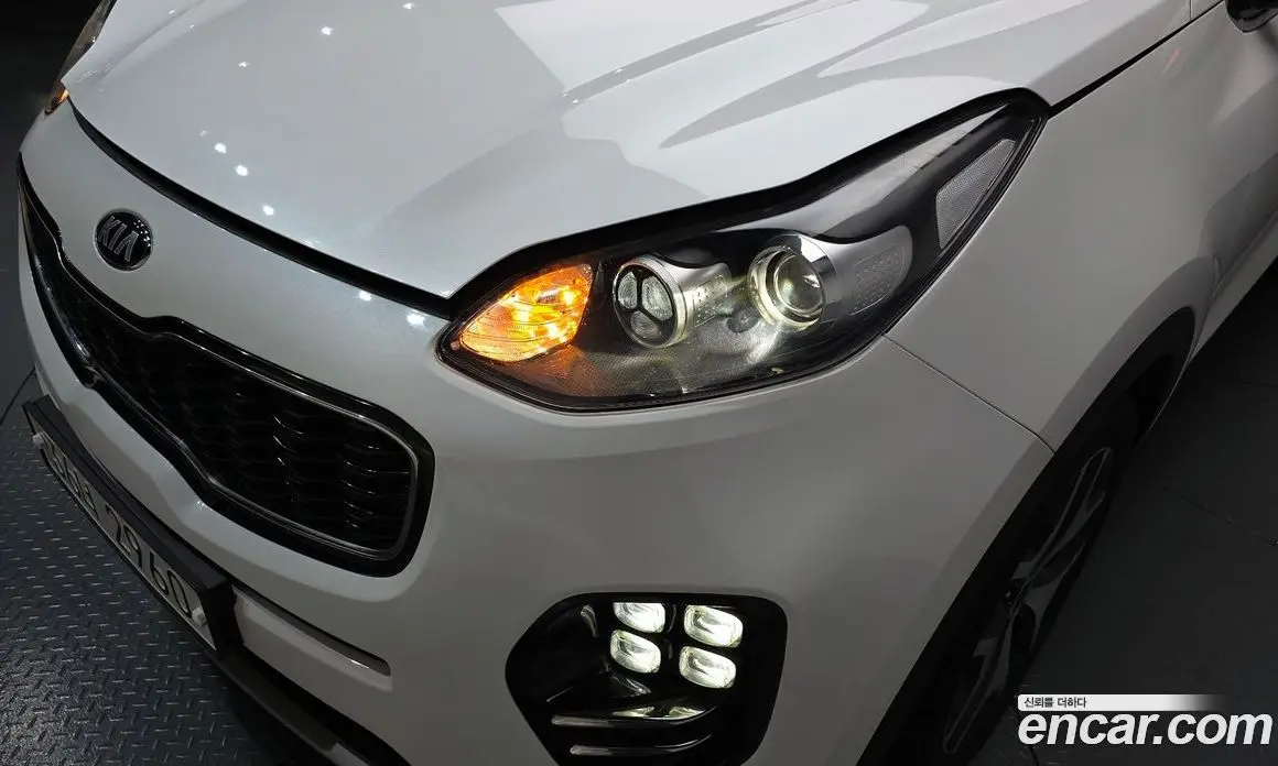 Kia Sportage 2018 2.0 автомат (гидро), фото 8
