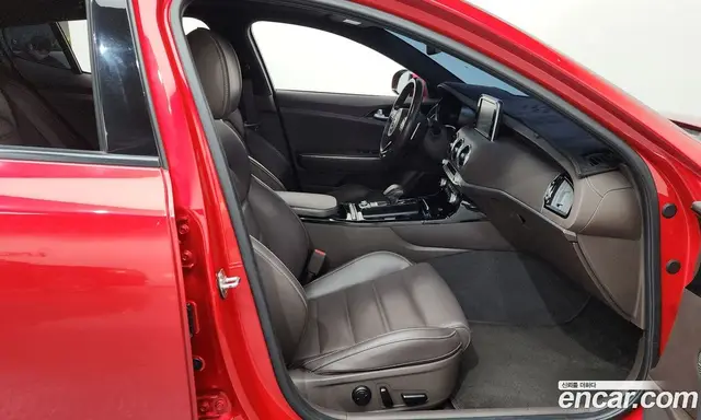 Kia Stinger 2017 2.0 автомат (гидро), миниатюра 11