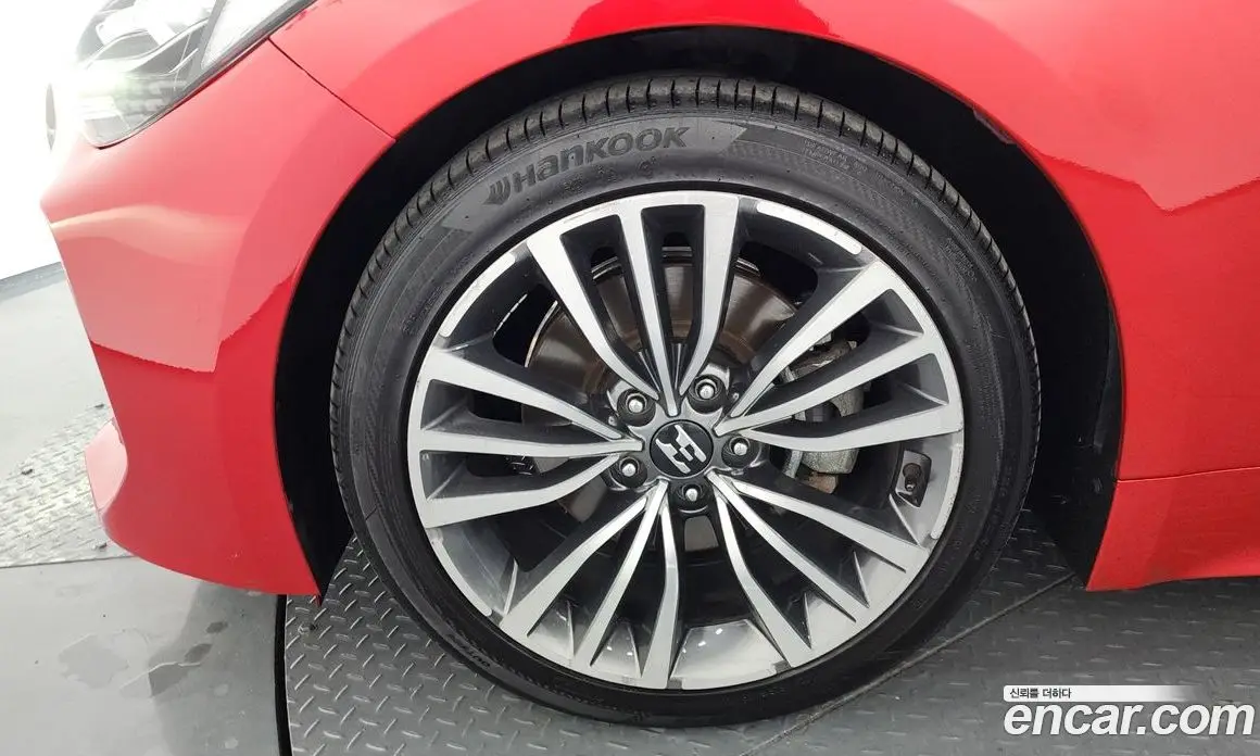 Kia Stinger 2017 2.0 автомат (гидро), фото 5